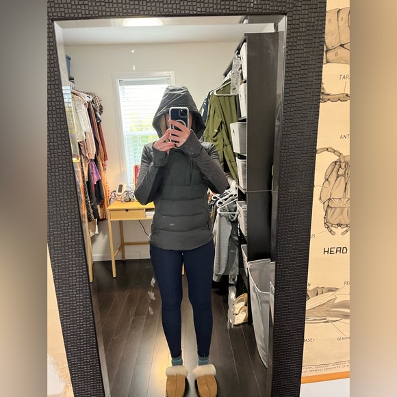 Lululemon Down Pullover - Picture 5 of 14